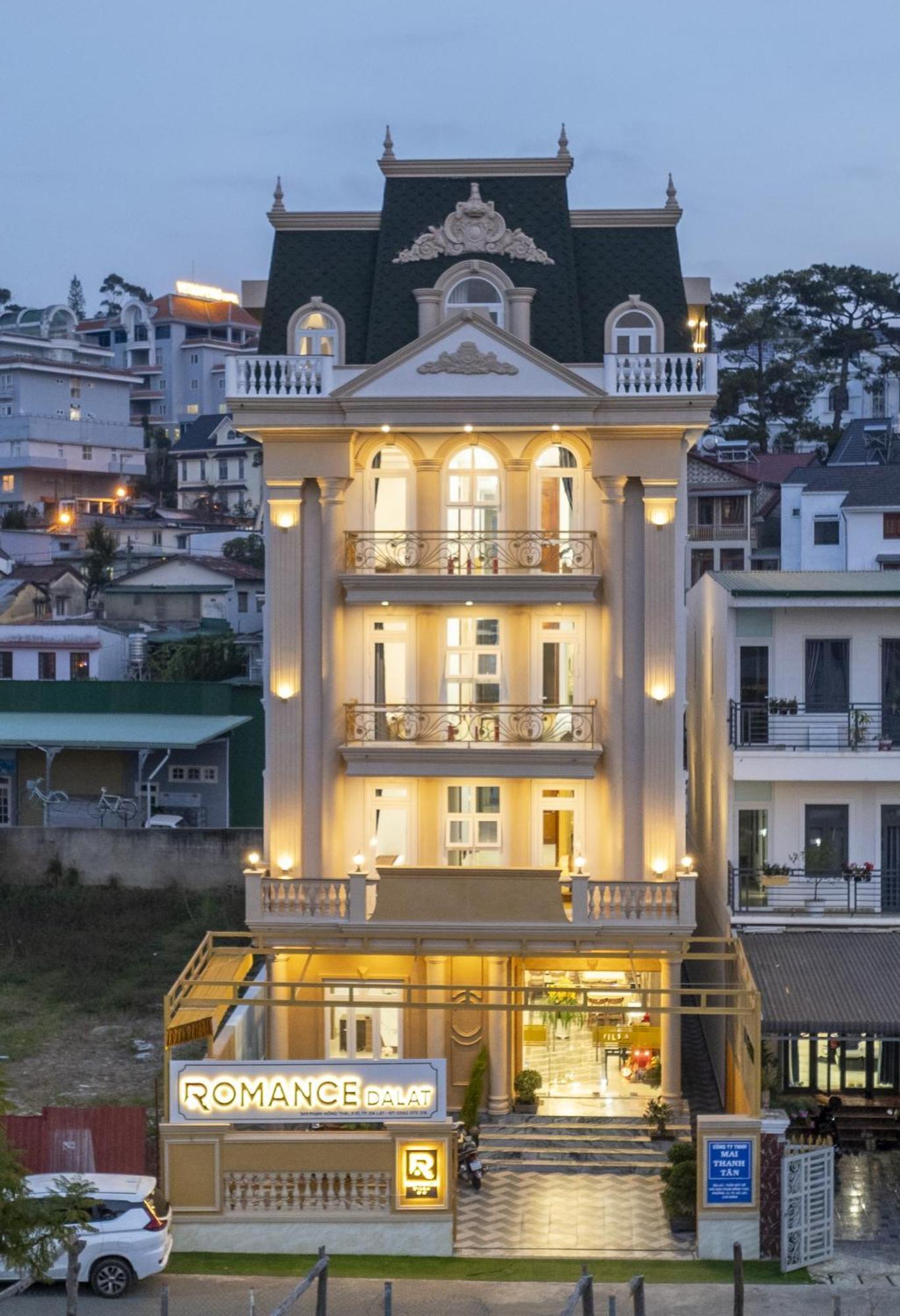 Romance Hotel Dalat Exterior photo