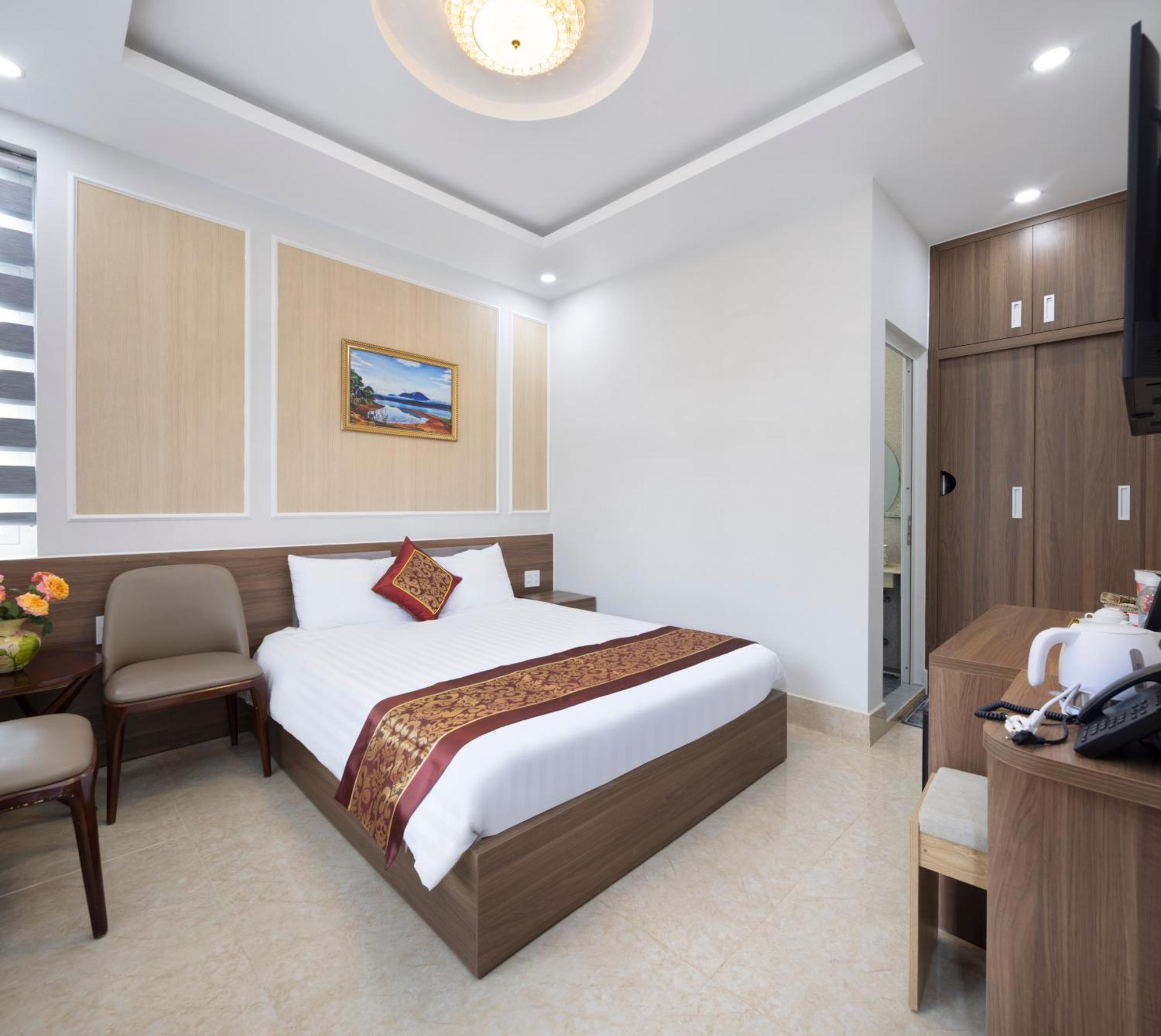Romance Hotel Dalat Exterior photo
